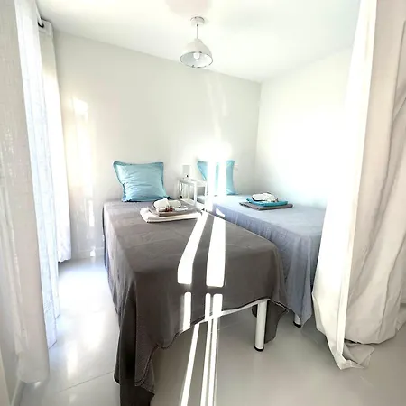 Trip In - Gare De L'est Paryż