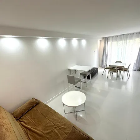 Trip In - Gare De L'est Lägenhet Paris