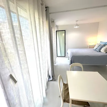 Apartment Trip In - Gare De L'est